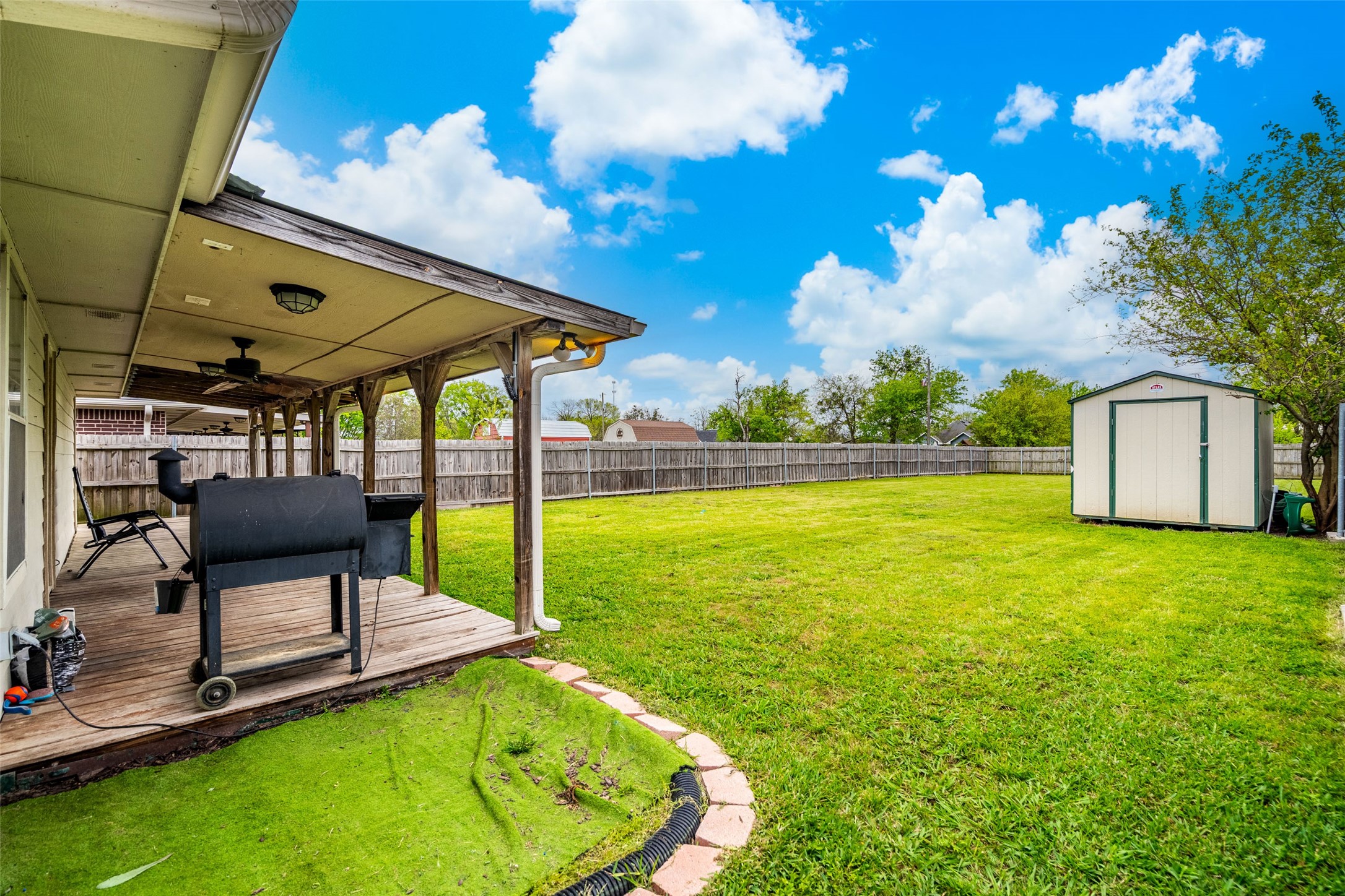 112 W Cedar Street Lone Oak TX 75453
