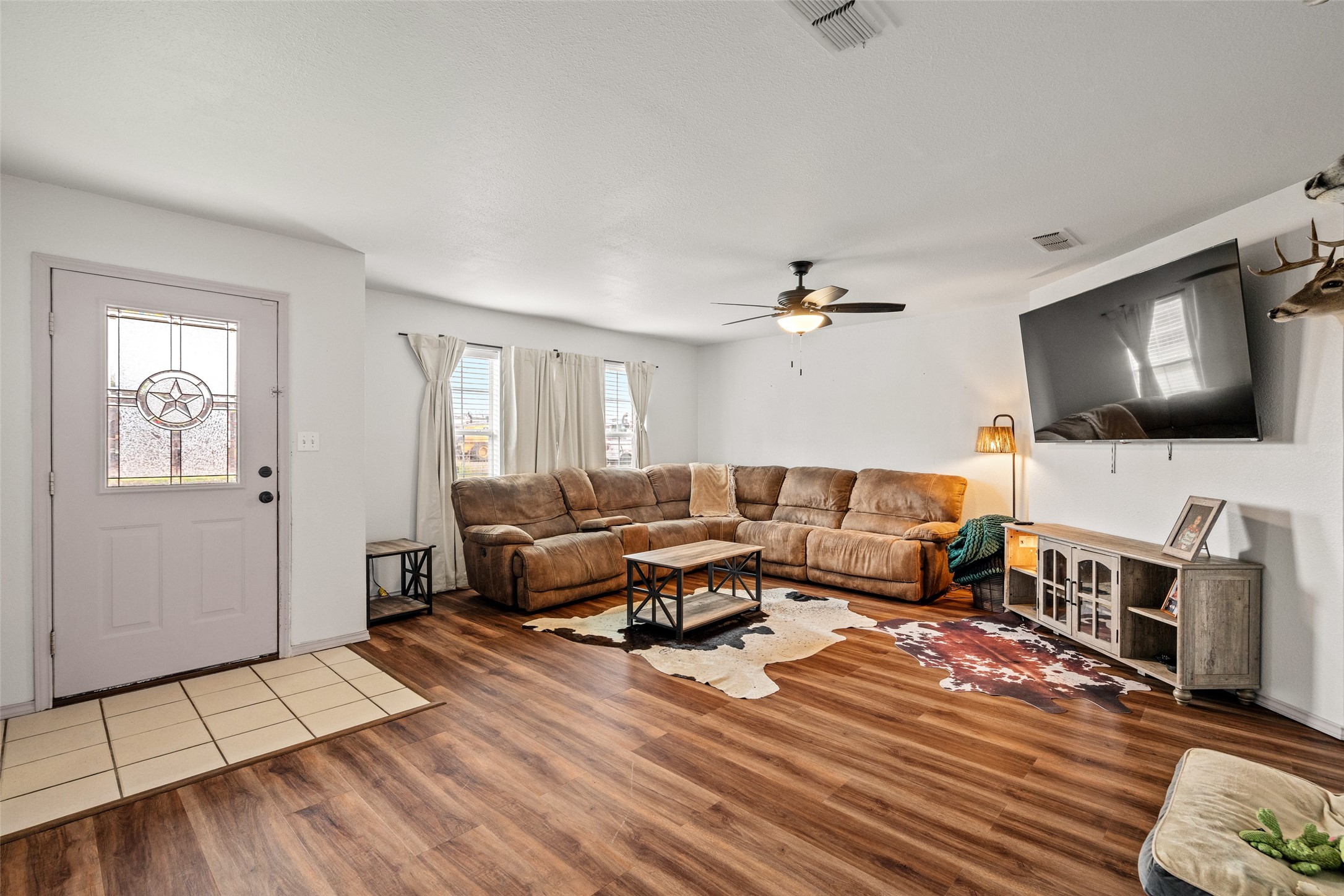 112 W Cedar Street Lone Oak TX 75453