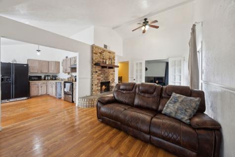 3812 Longmeadow Way Fort Worth TX 76133