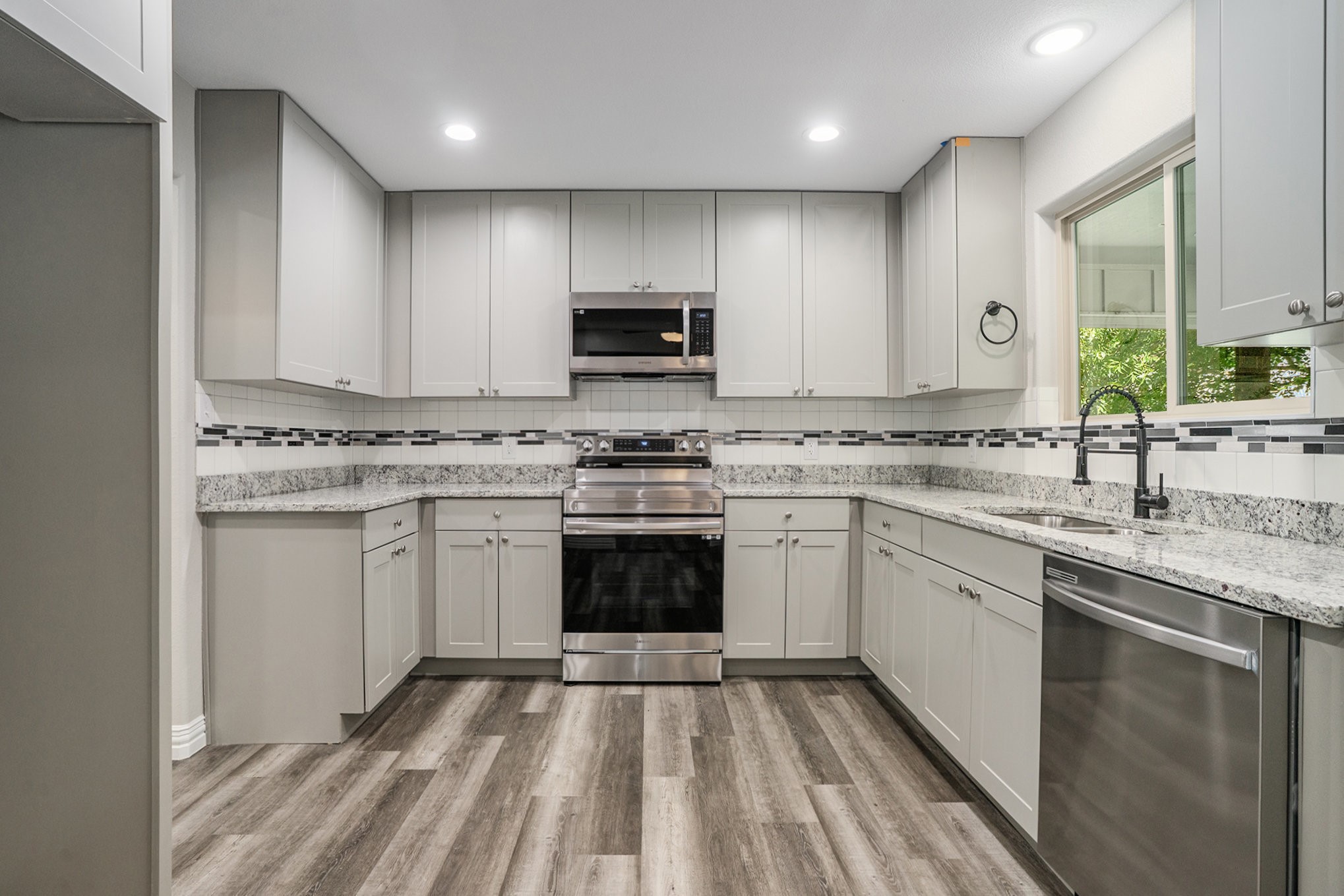 8855 County Road 107 Grandview TX 76050