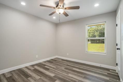 8855 County Road 107 Grandview TX 76050