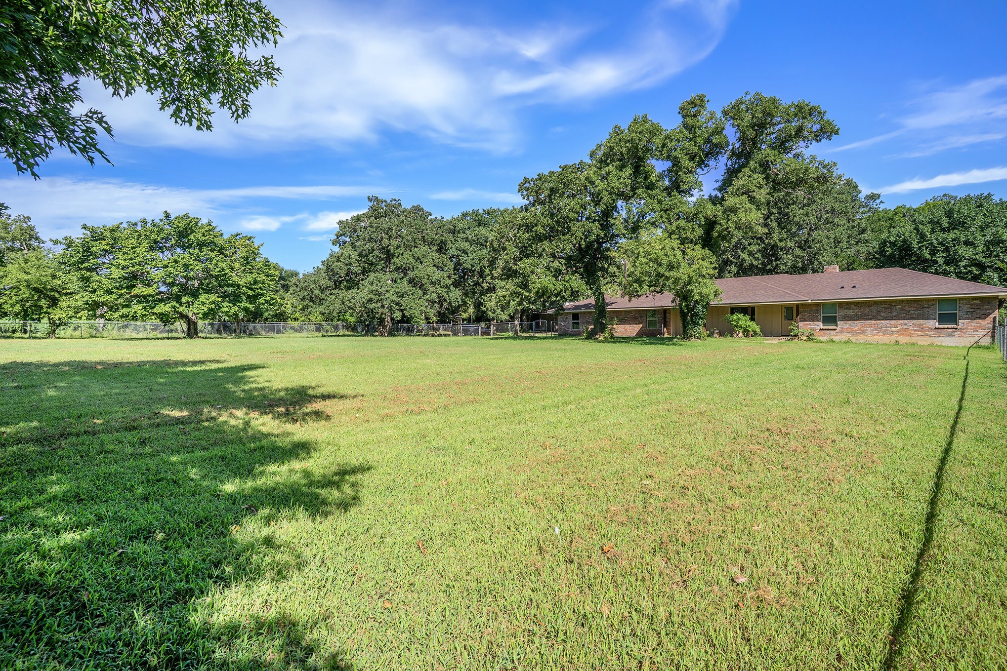 8855 County Road 107 Grandview TX 76050