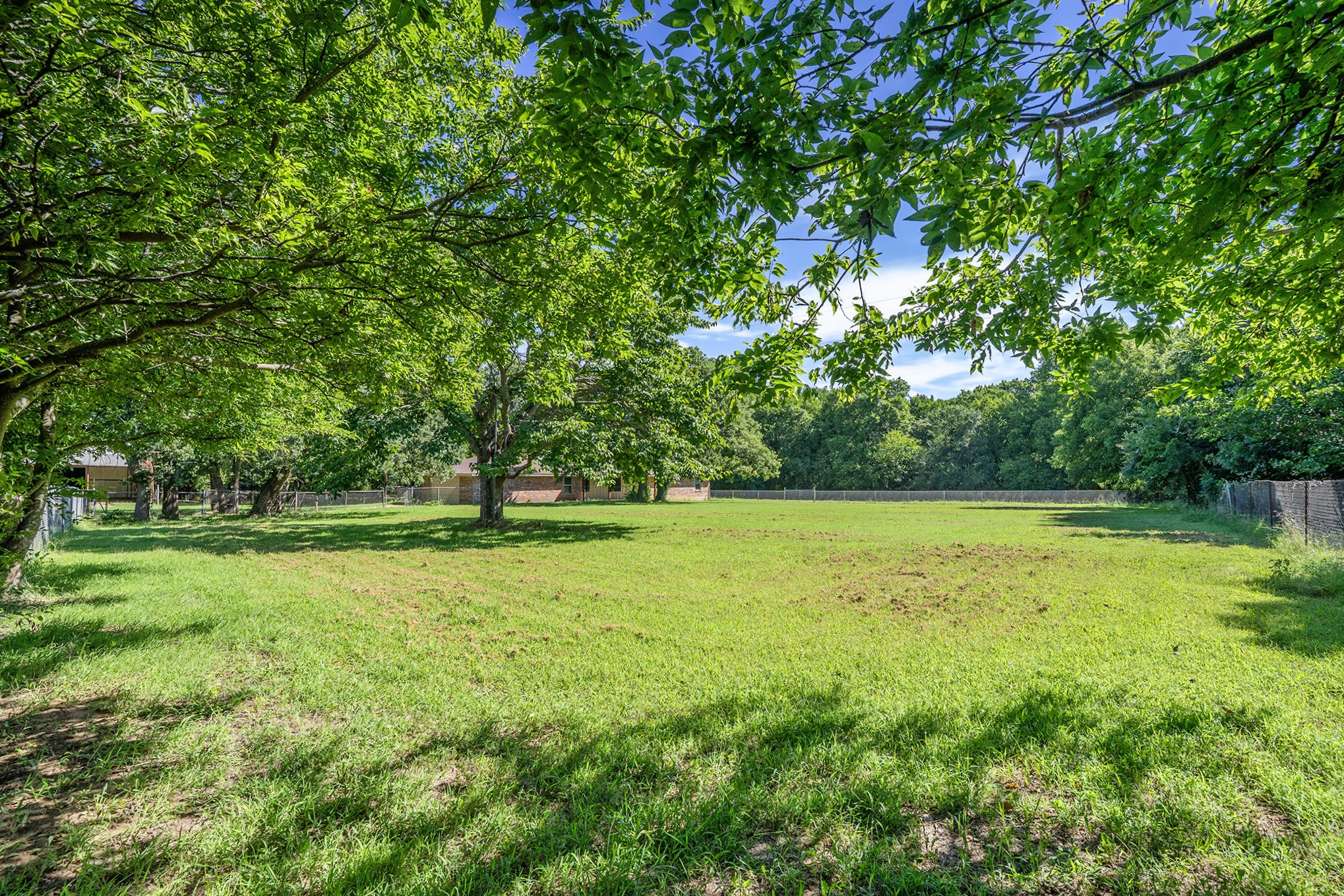 8855 County Road 107 Grandview TX 76050