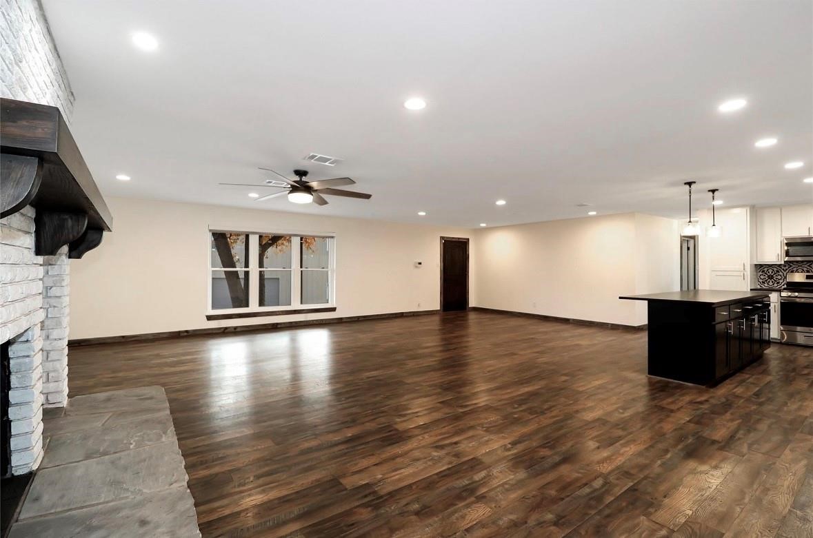 1201 NW 6th Avenue Mineral Wells TX 76067