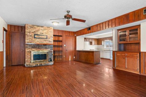 101 W Park Row Drive Arlington TX 76010