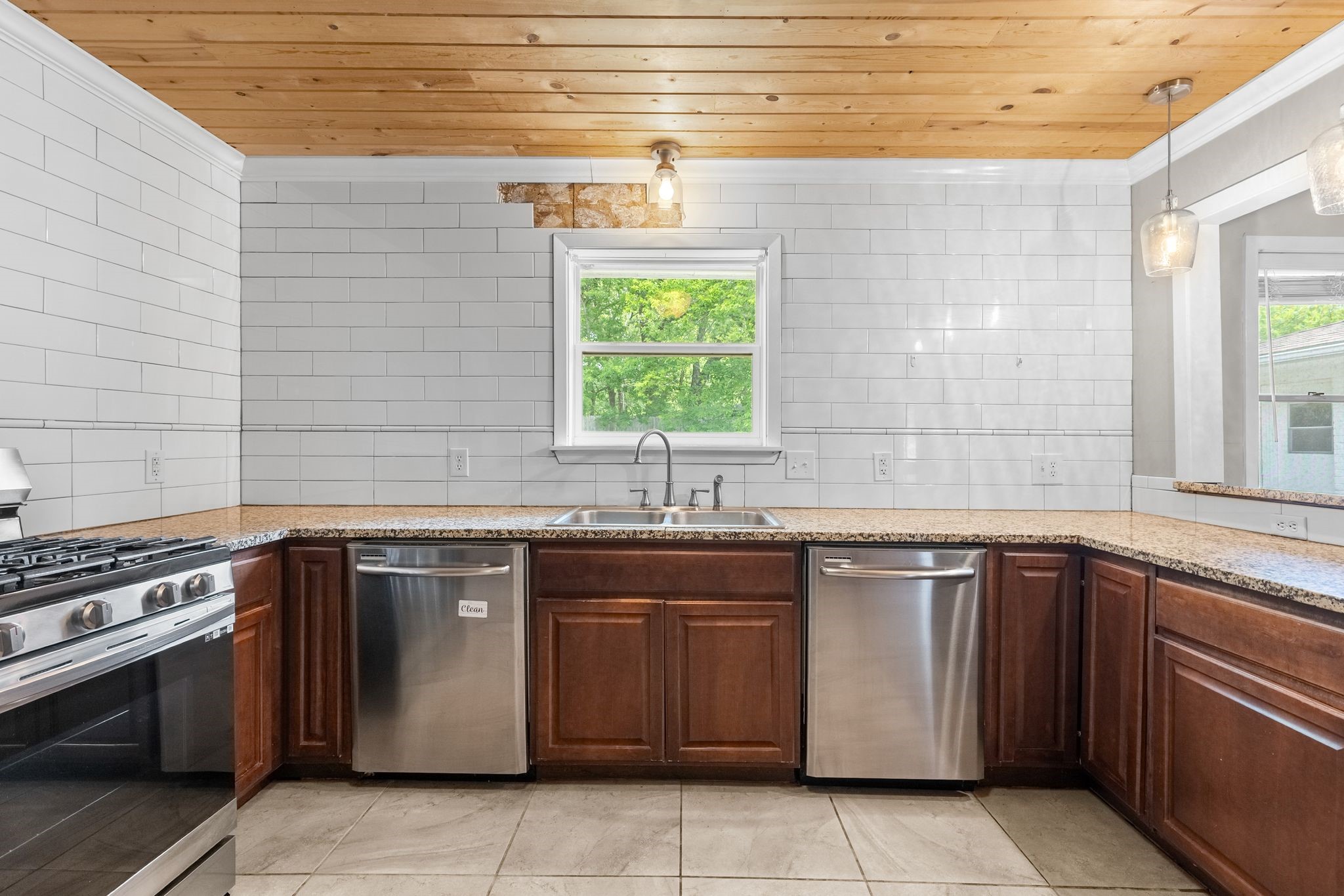 2906 Tanglewood Drive Commerce TX 75428