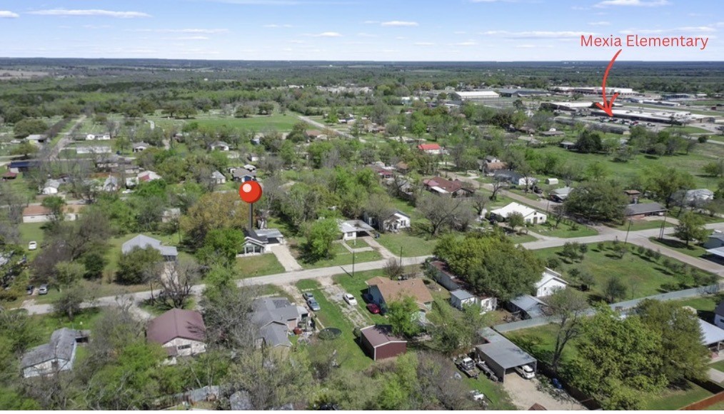 723 E Nowlin Street Mexia TX 76667