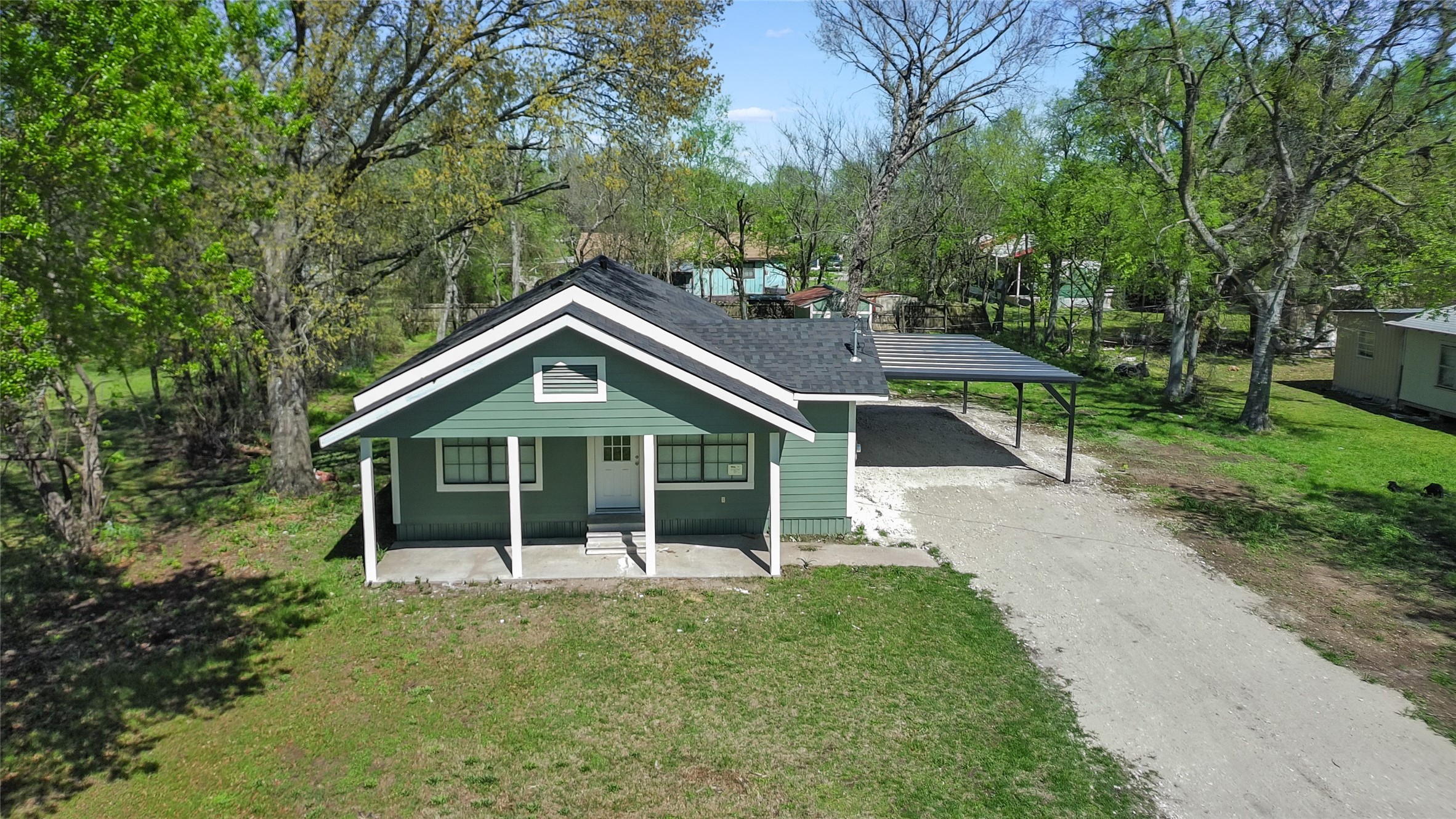 723 E Nowlin Street Mexia TX 76667