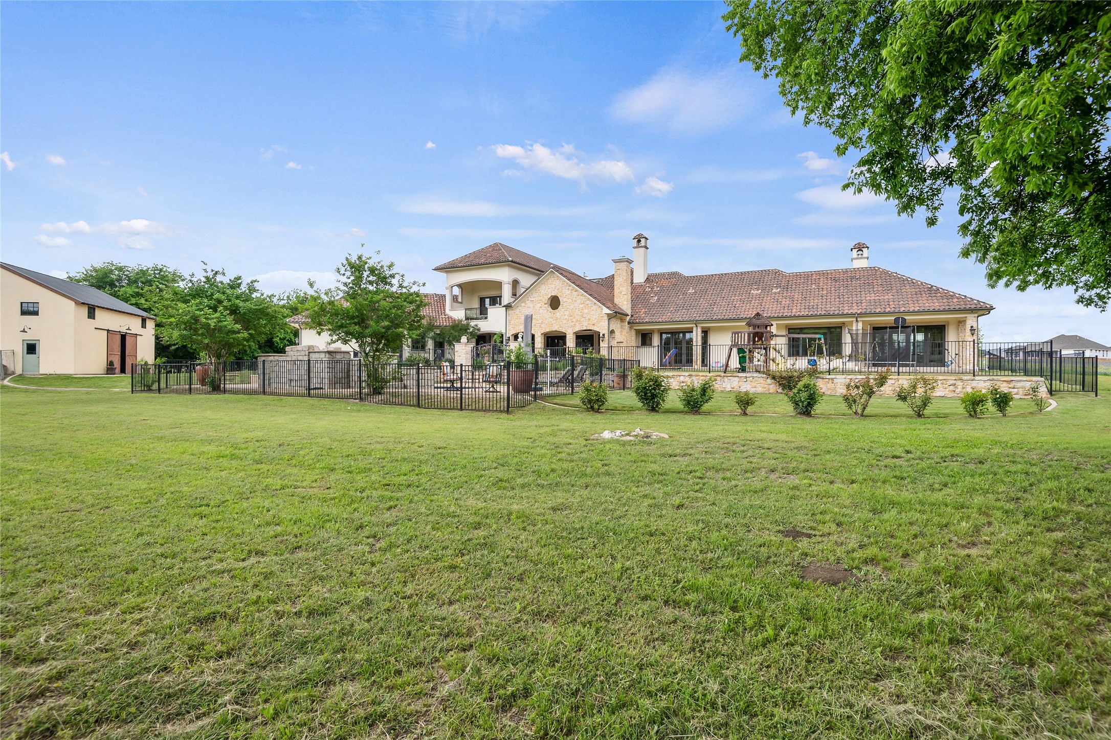 4101 Howard Road Waxahachie TX 75165