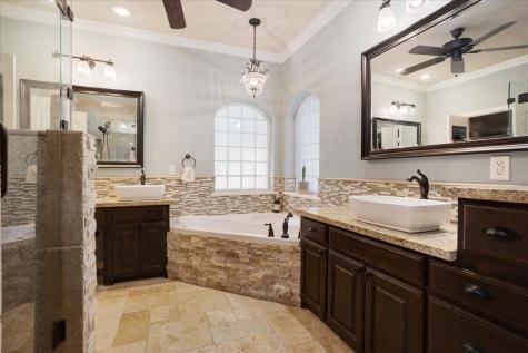 169 Ridgeview Drive Sherman TX 75090