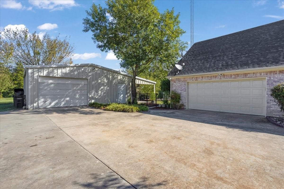 169 Ridgeview Drive Sherman TX 75090
