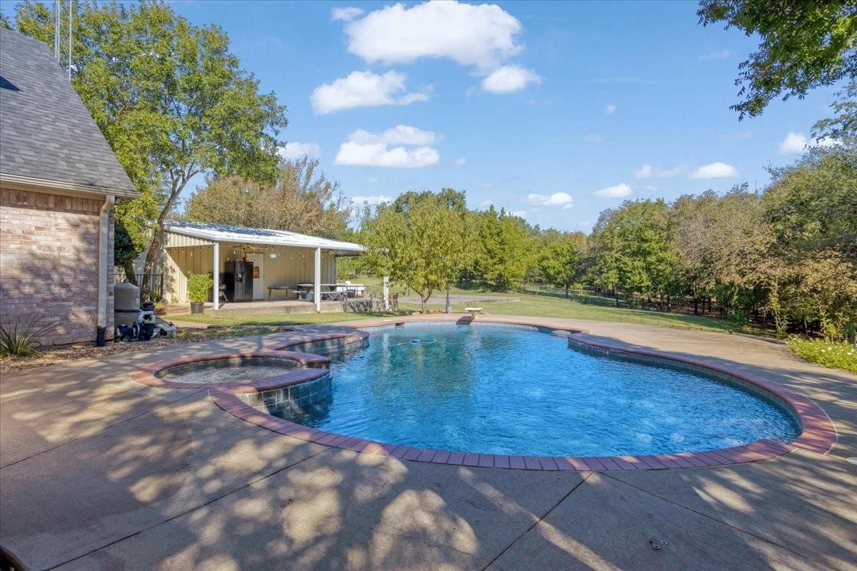 169 Ridgeview Drive Sherman TX 75090