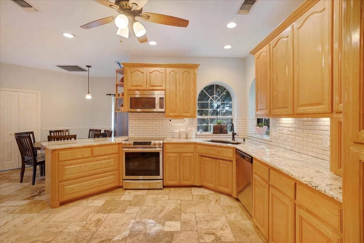 169 Ridgeview Drive Sherman TX 75090