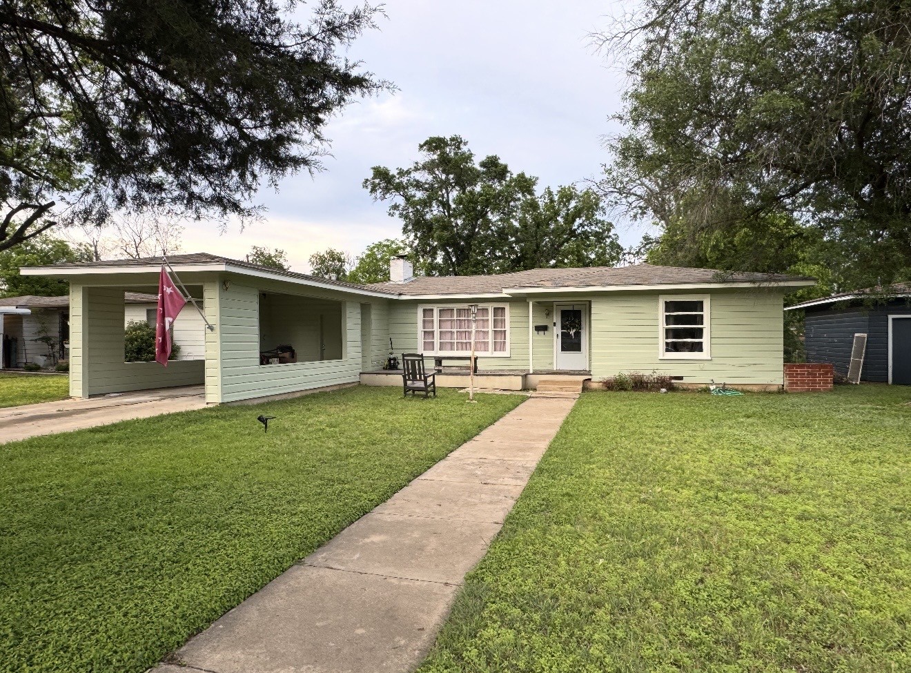 2206 4th Street Brownwood TX 76801