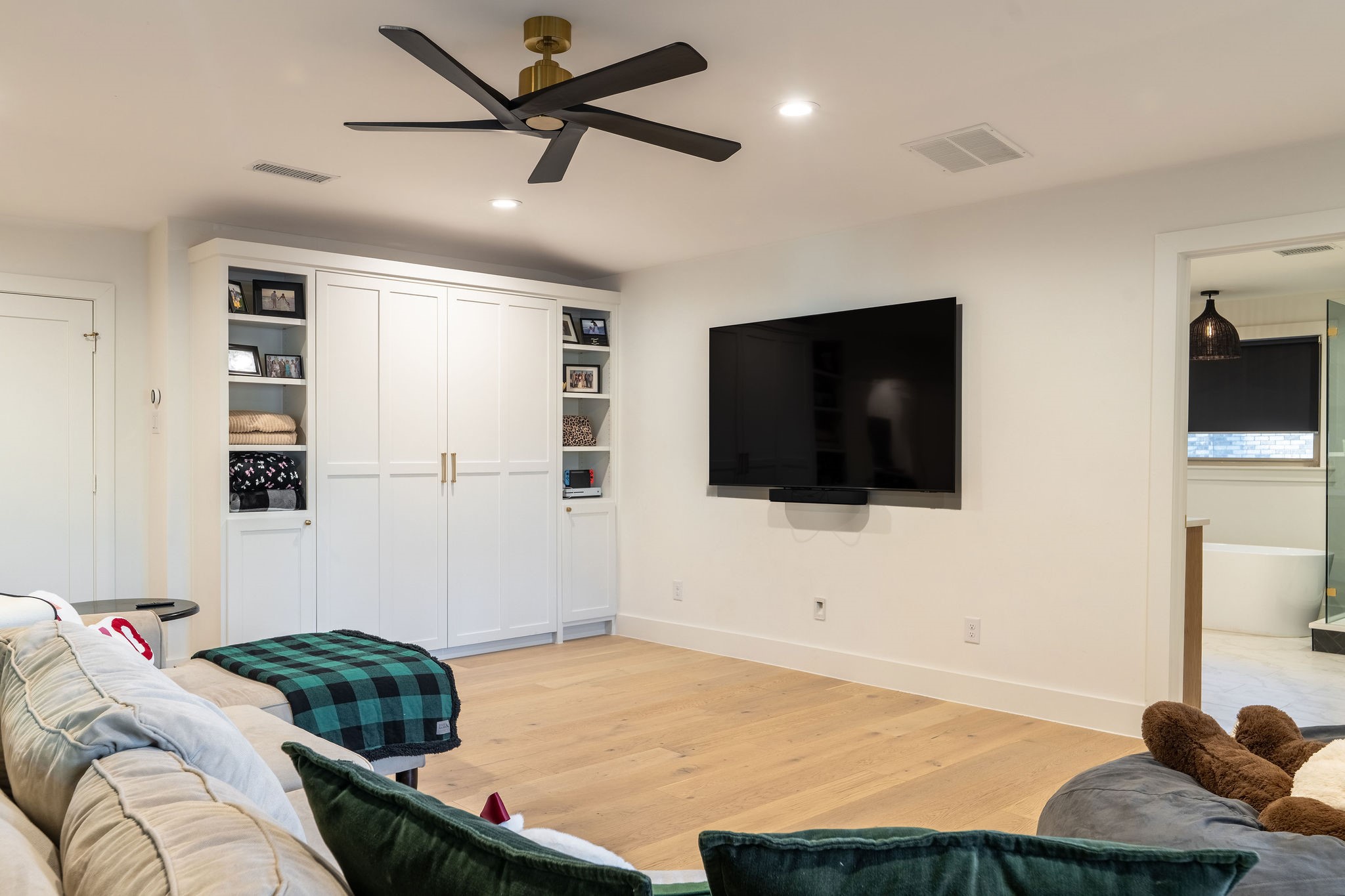 5702 Bent Trail Dallas TX 75248