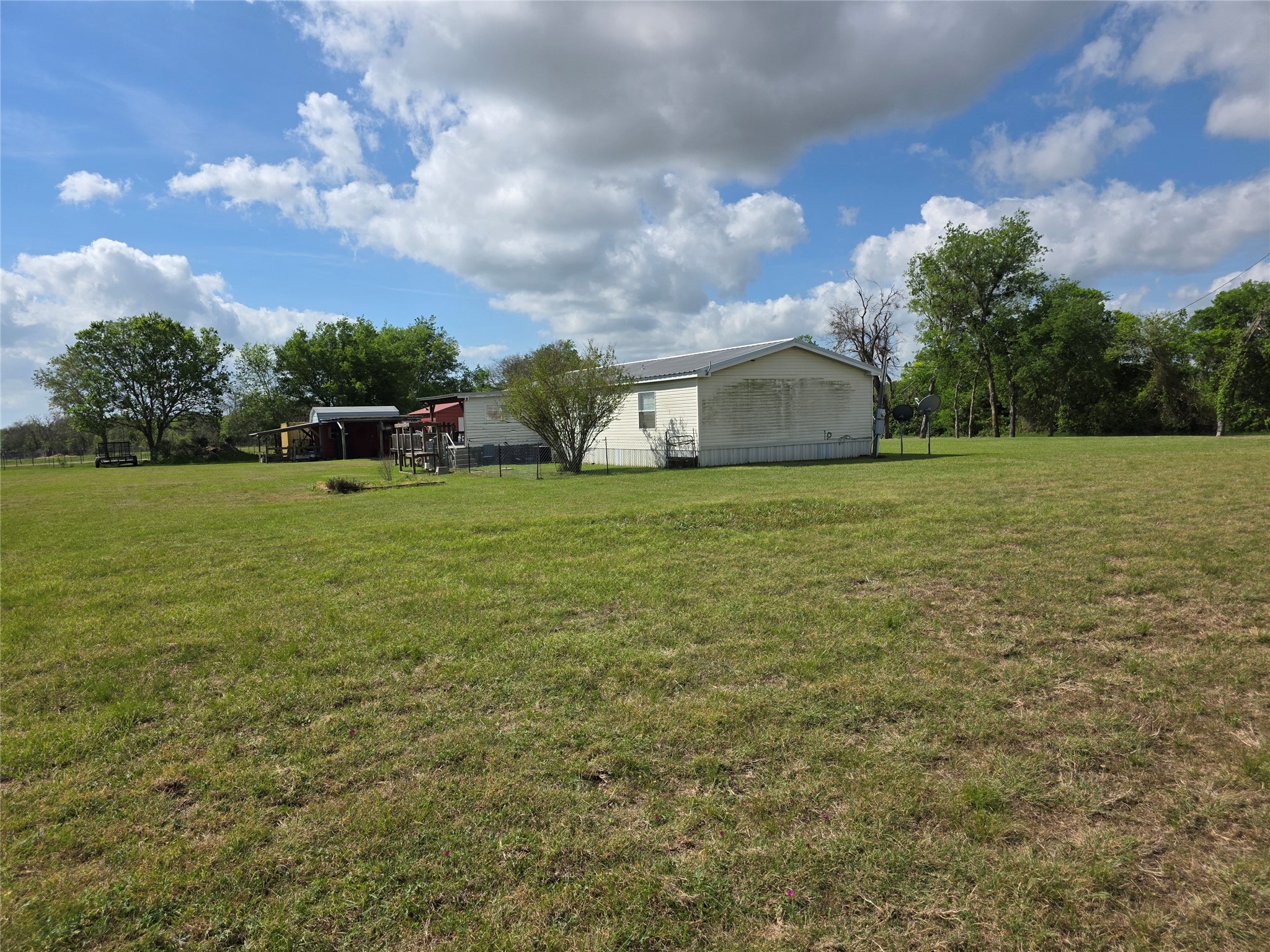 114 Lcr 465 Mexia TX 76667