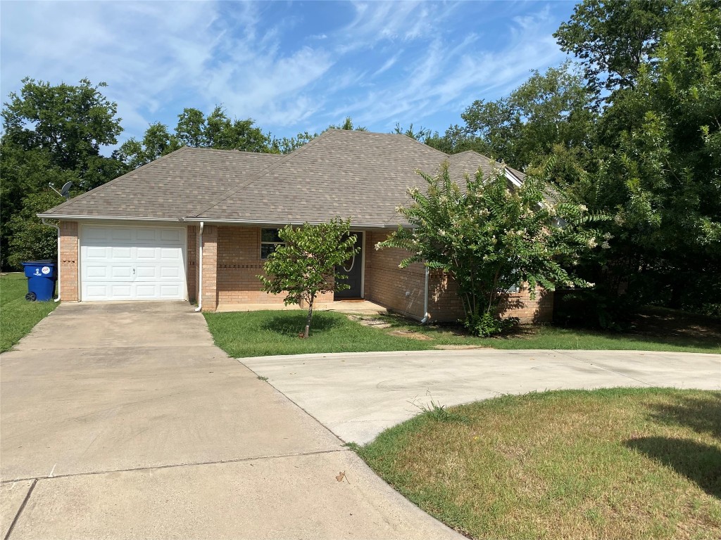 1807 13th Street Bridgeport TX 76426