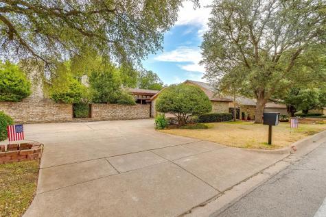 38 Legend Road Benbrook TX 76132