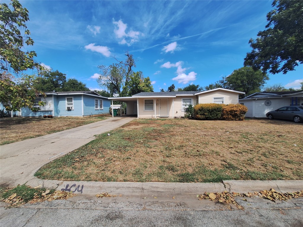 4521 Walthall Street Haltom City TX 76117