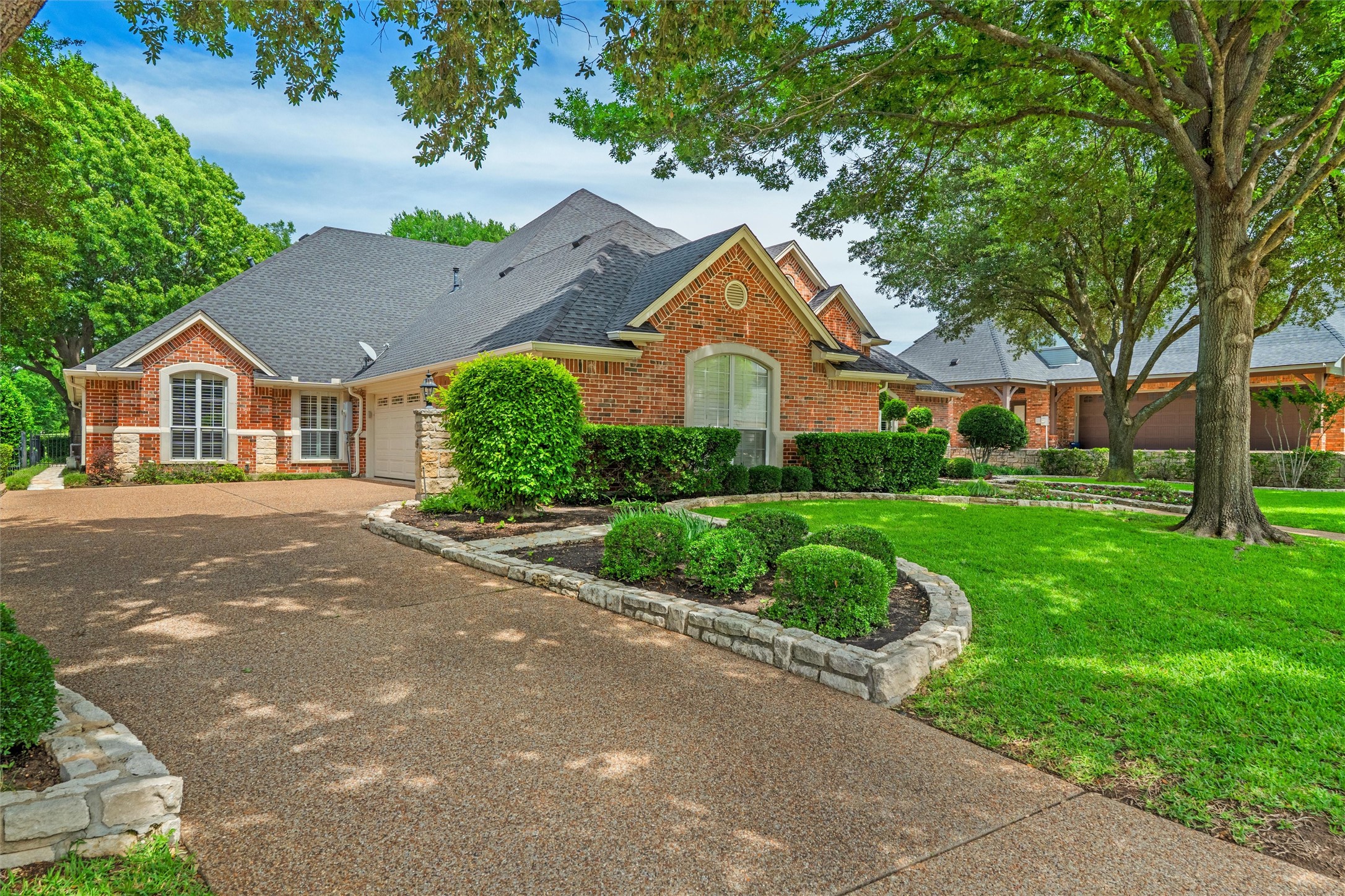 912 Walnut Falls Circle Mansfield TX 76063