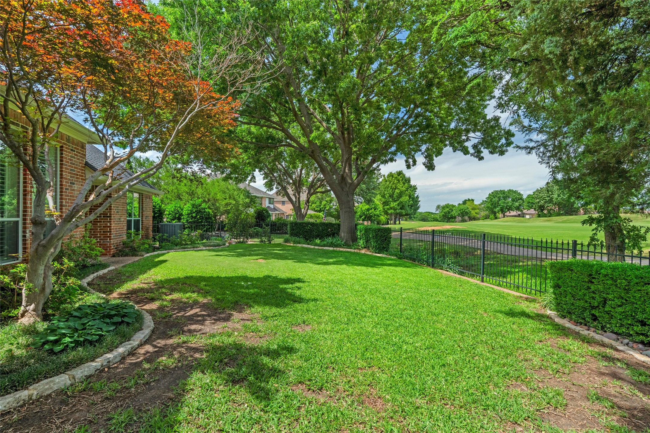 912 Walnut Falls Circle Mansfield TX 76063