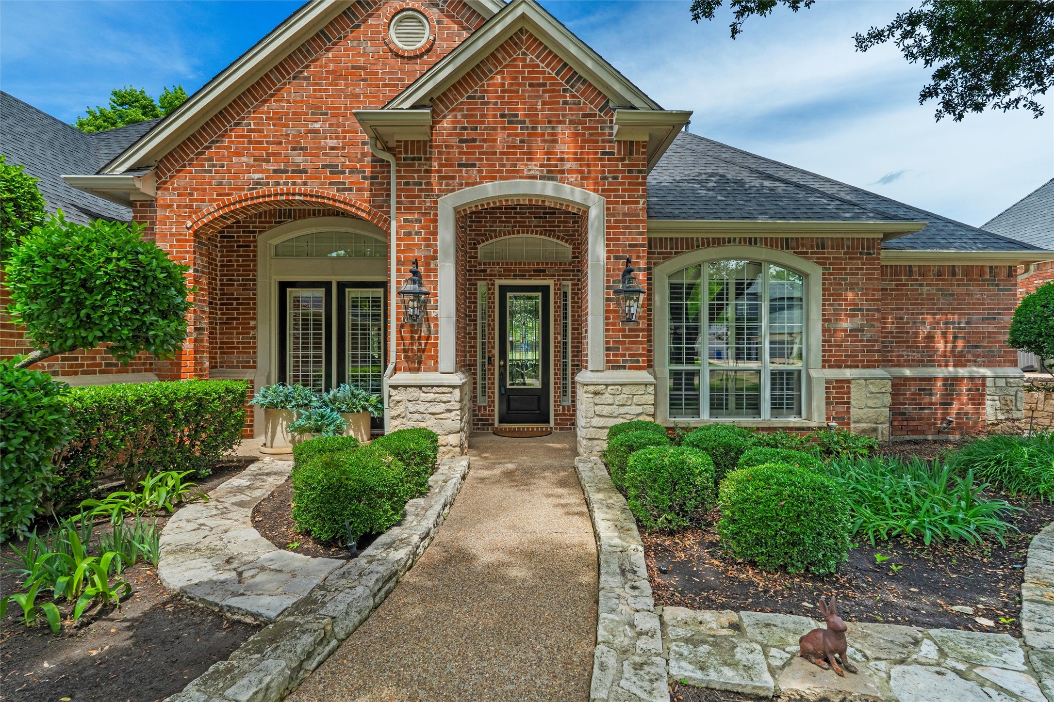 912 Walnut Falls Circle Mansfield TX 76063