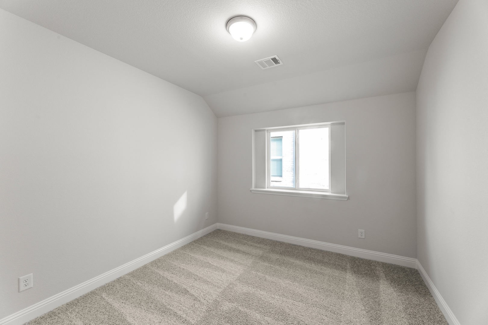14422 Mietner Pilot Point TX 75009