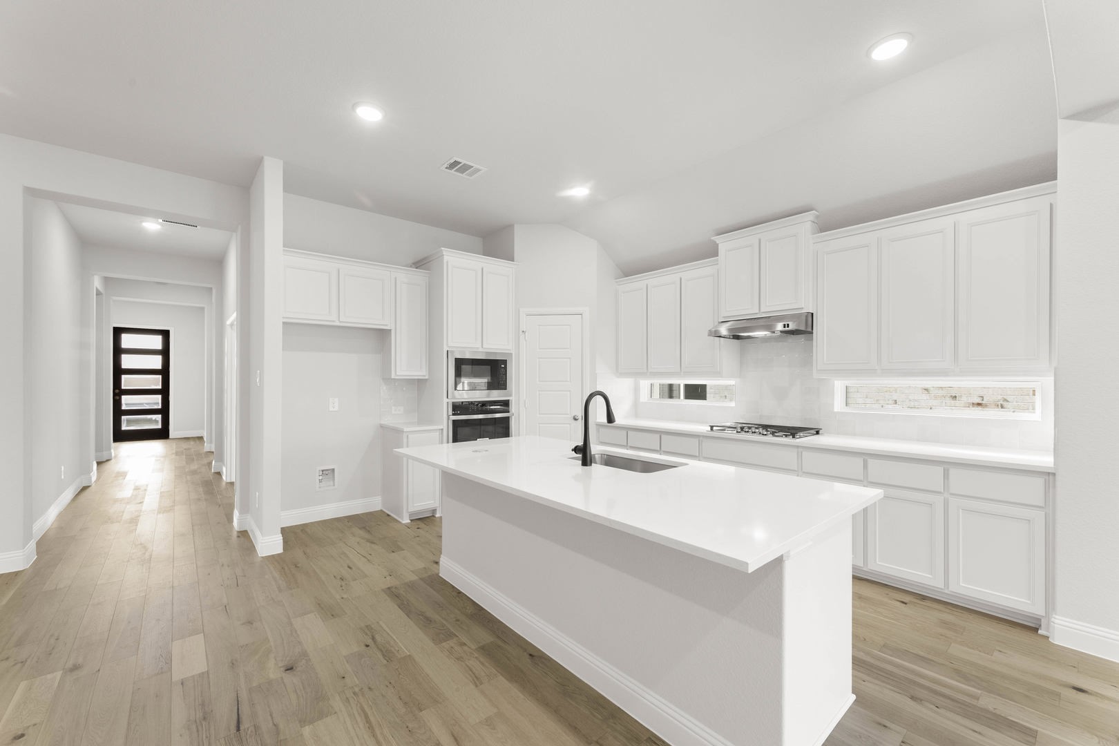 14422 Mietner Pilot Point TX 75009