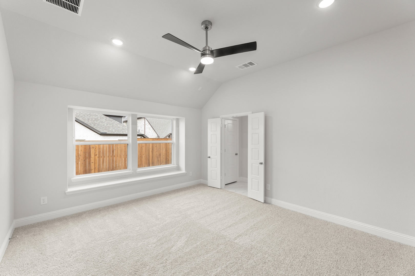 14422 Mietner Pilot Point TX 75009