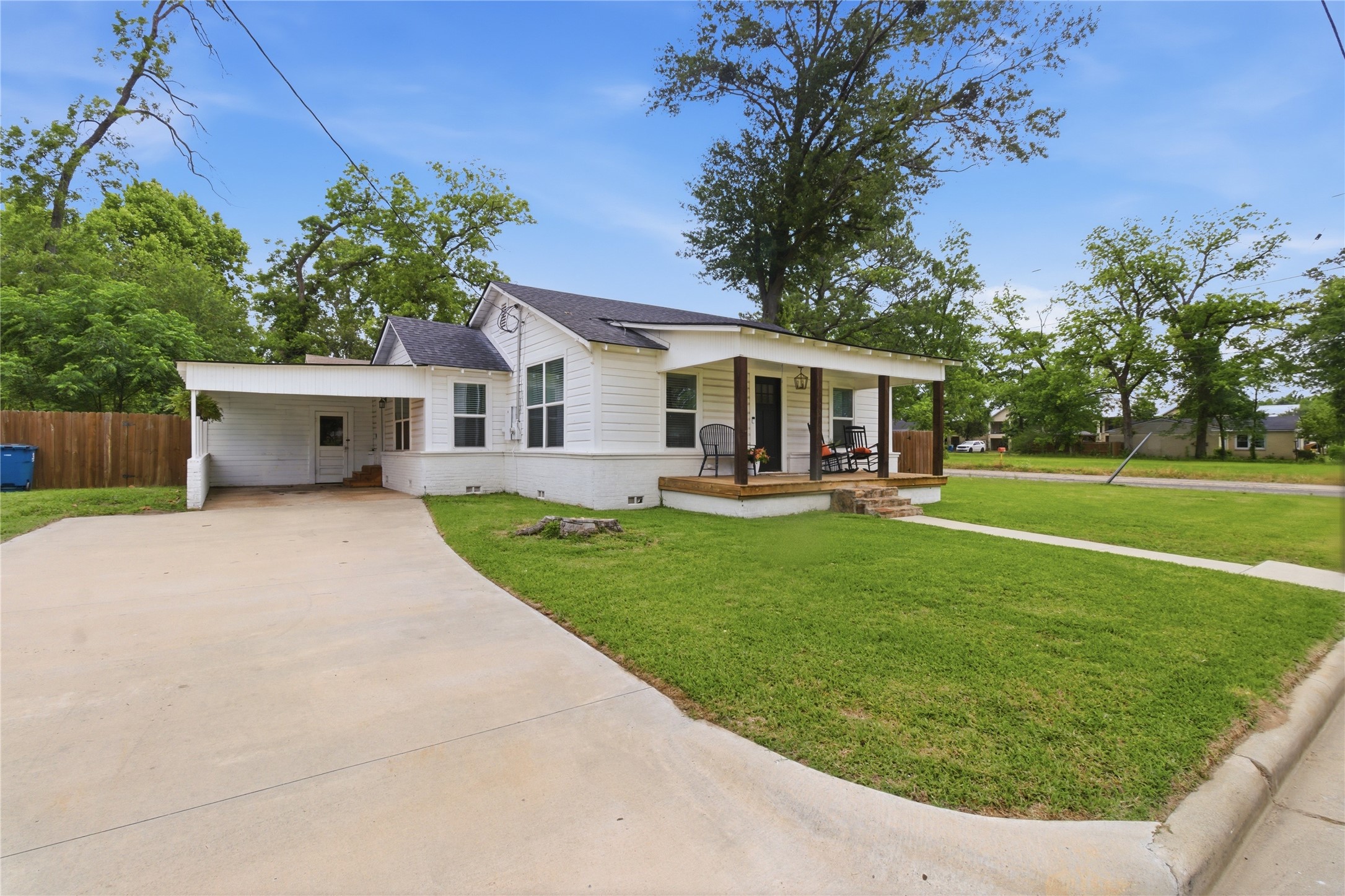 307 Locust Street Winnsboro TX 75494