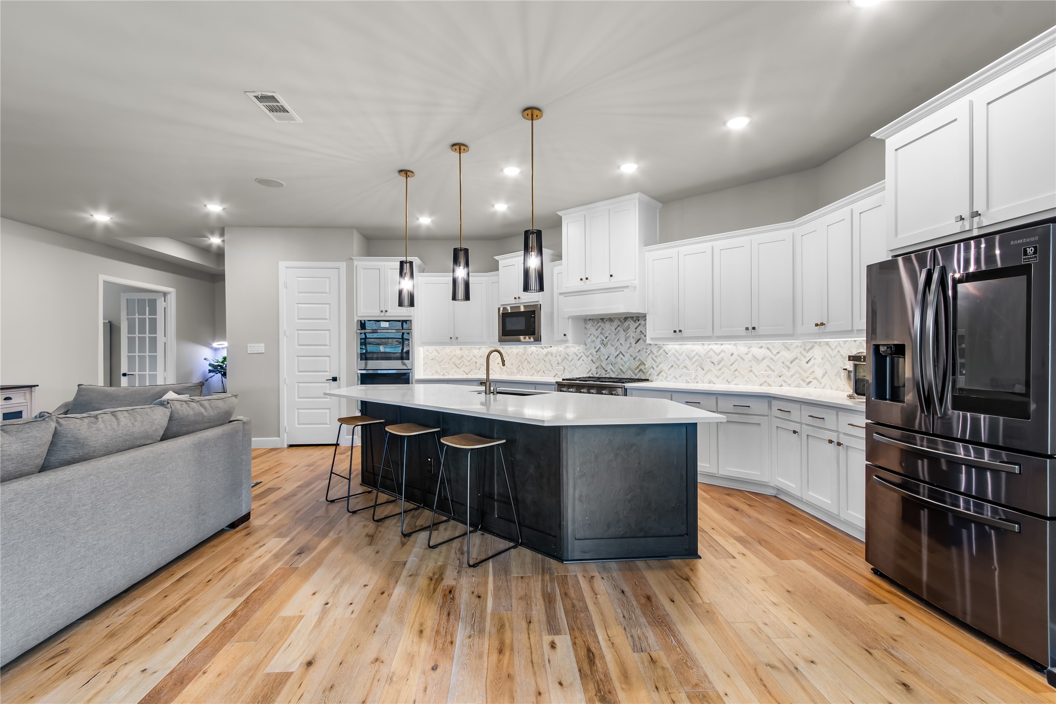 2800 Garrett Drive Highland Village TX 75077