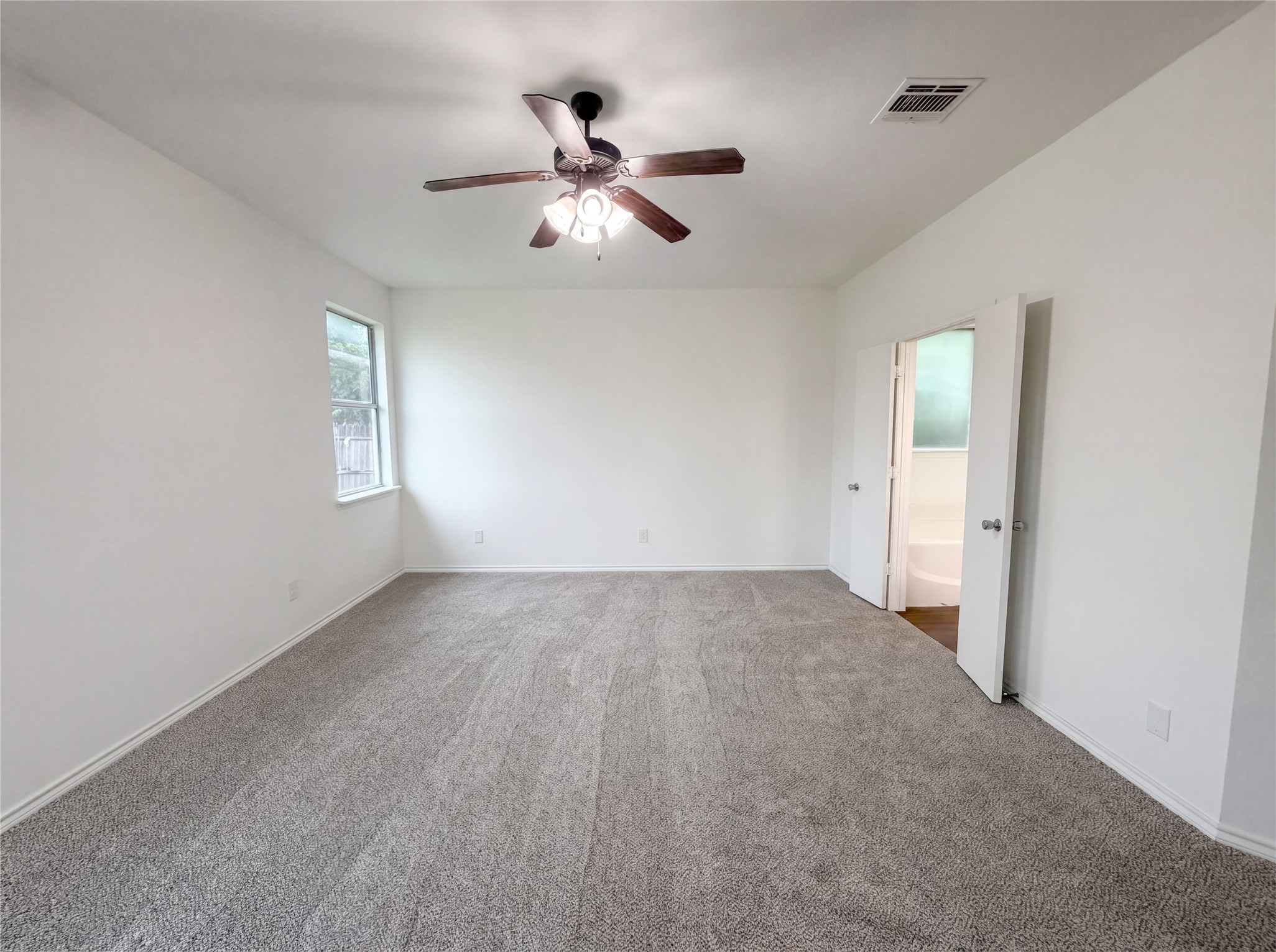 1100 Whispering Meadows Crowley TX 76036