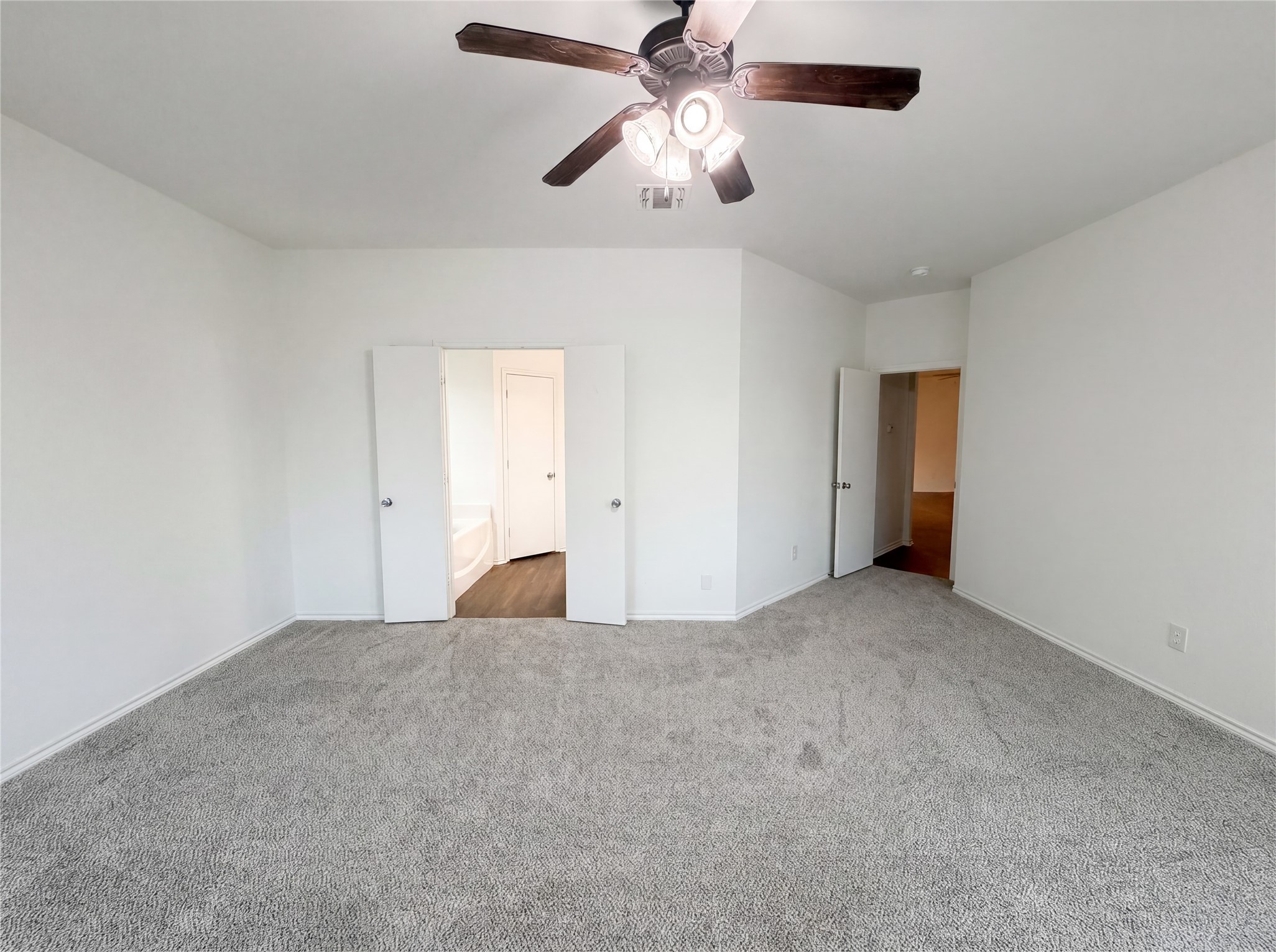 1100 Whispering Meadows Crowley TX 76036