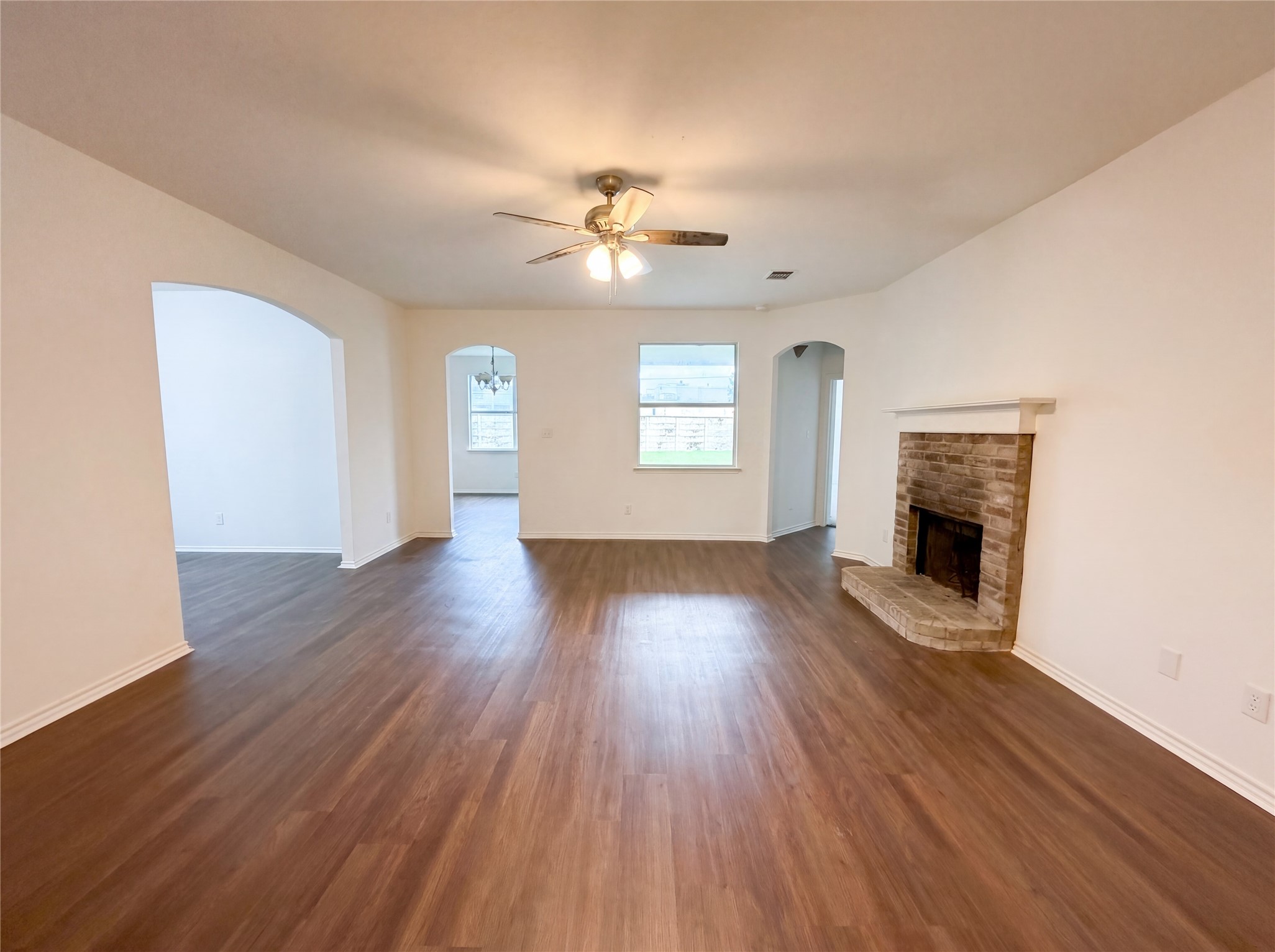 1100 Whispering Meadows Crowley TX 76036