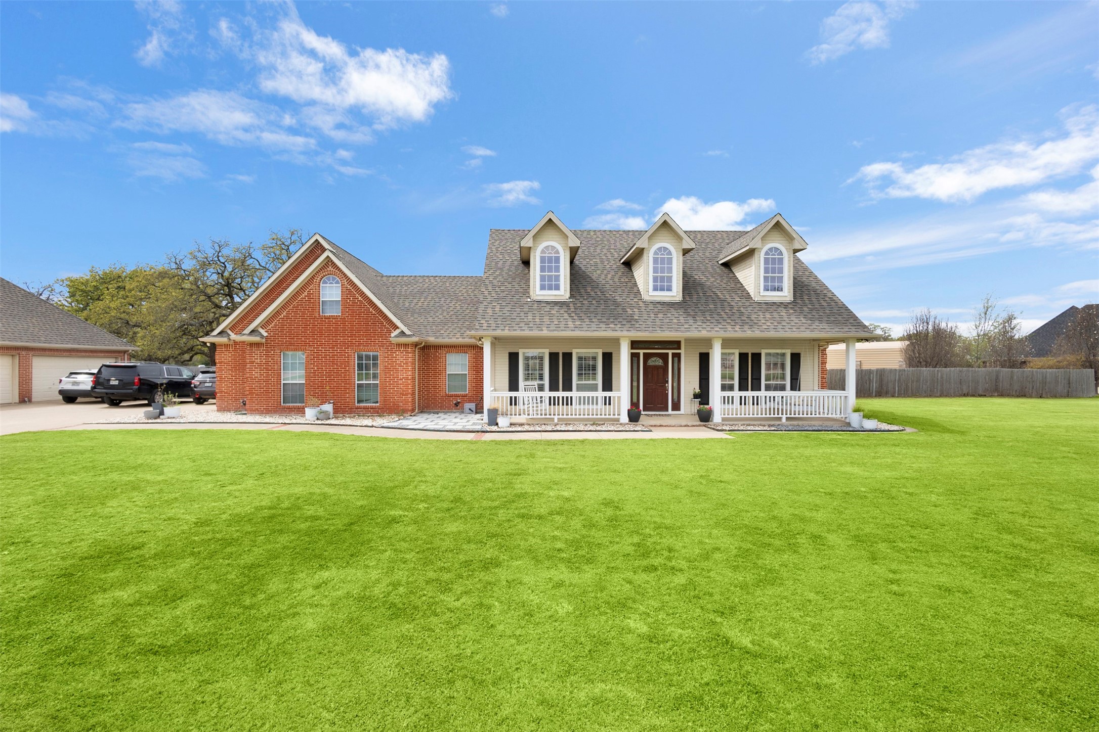 2000 Pin Oak Drive Kaufman TX 75142