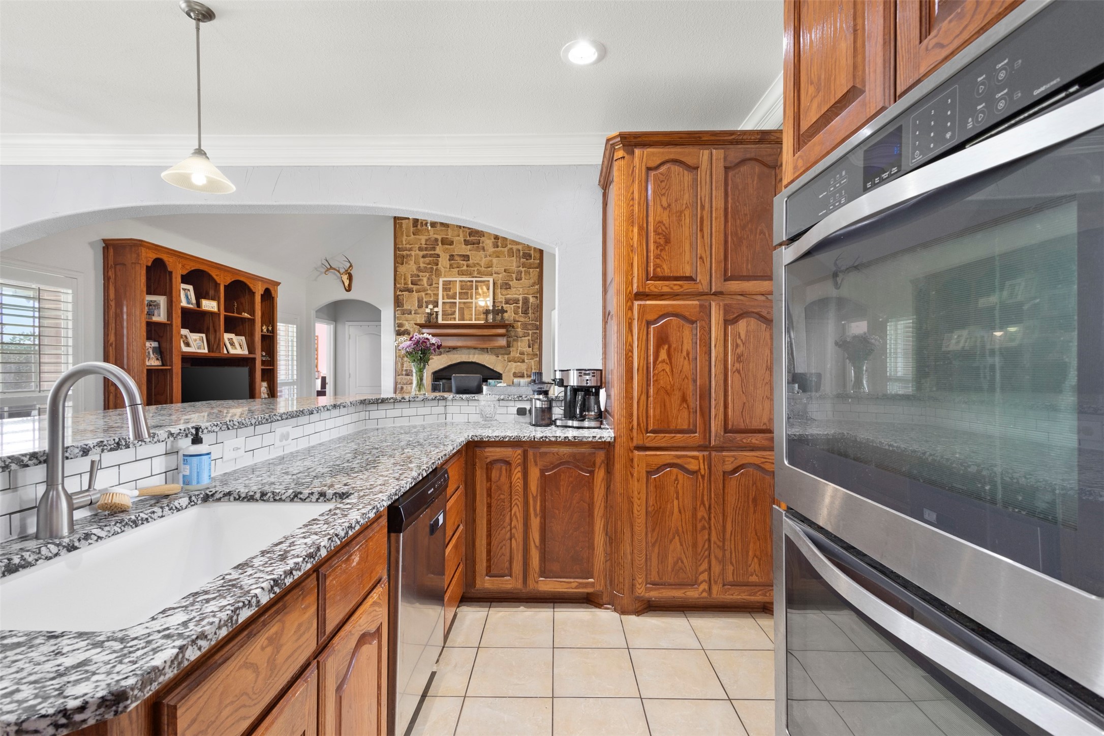 2000 Pin Oak Drive Kaufman TX 75142
