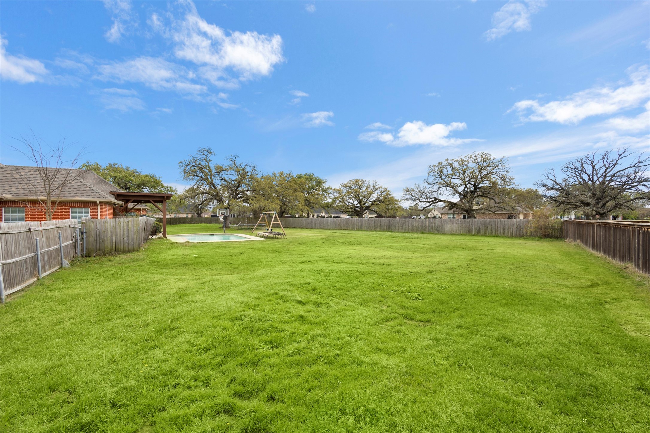 2000 Pin Oak Drive Kaufman TX 75142