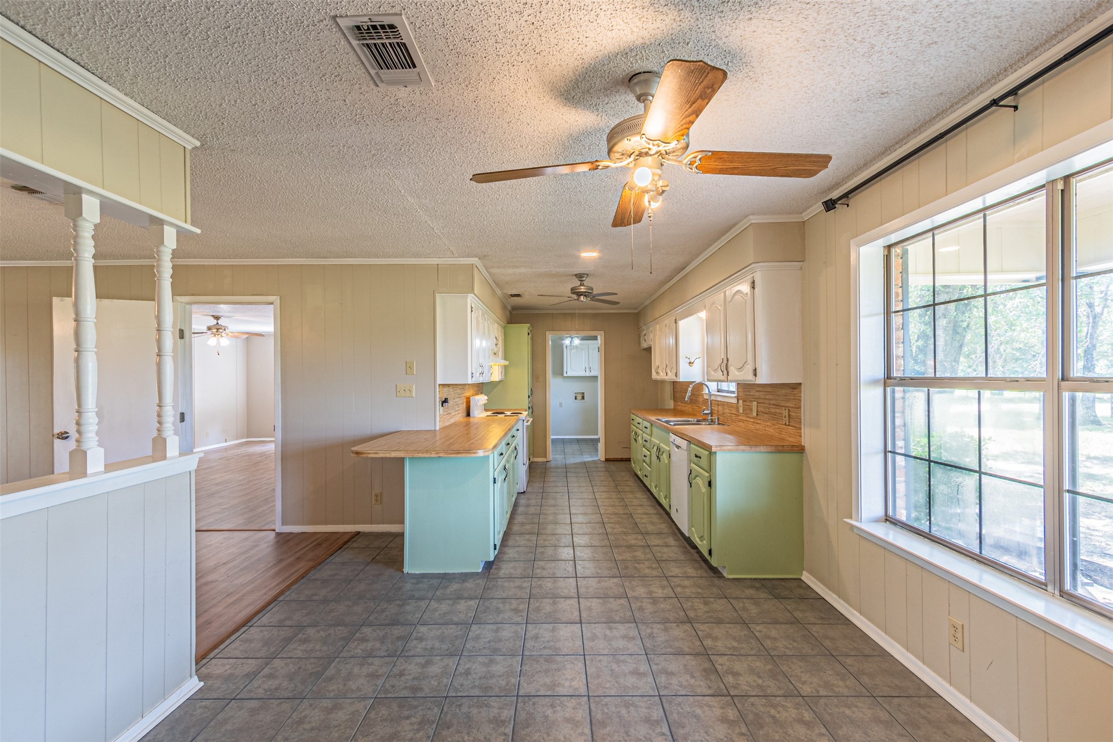 401 Vz County Road 2429 Canton TX 75103