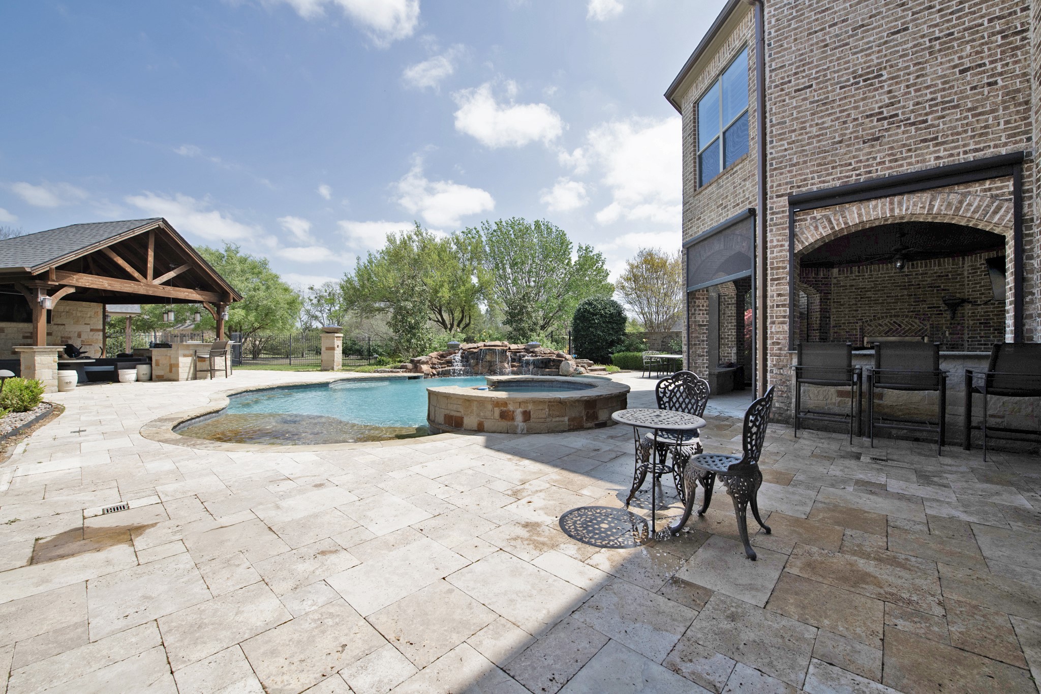 100 Manor Drive Heath TX 75032