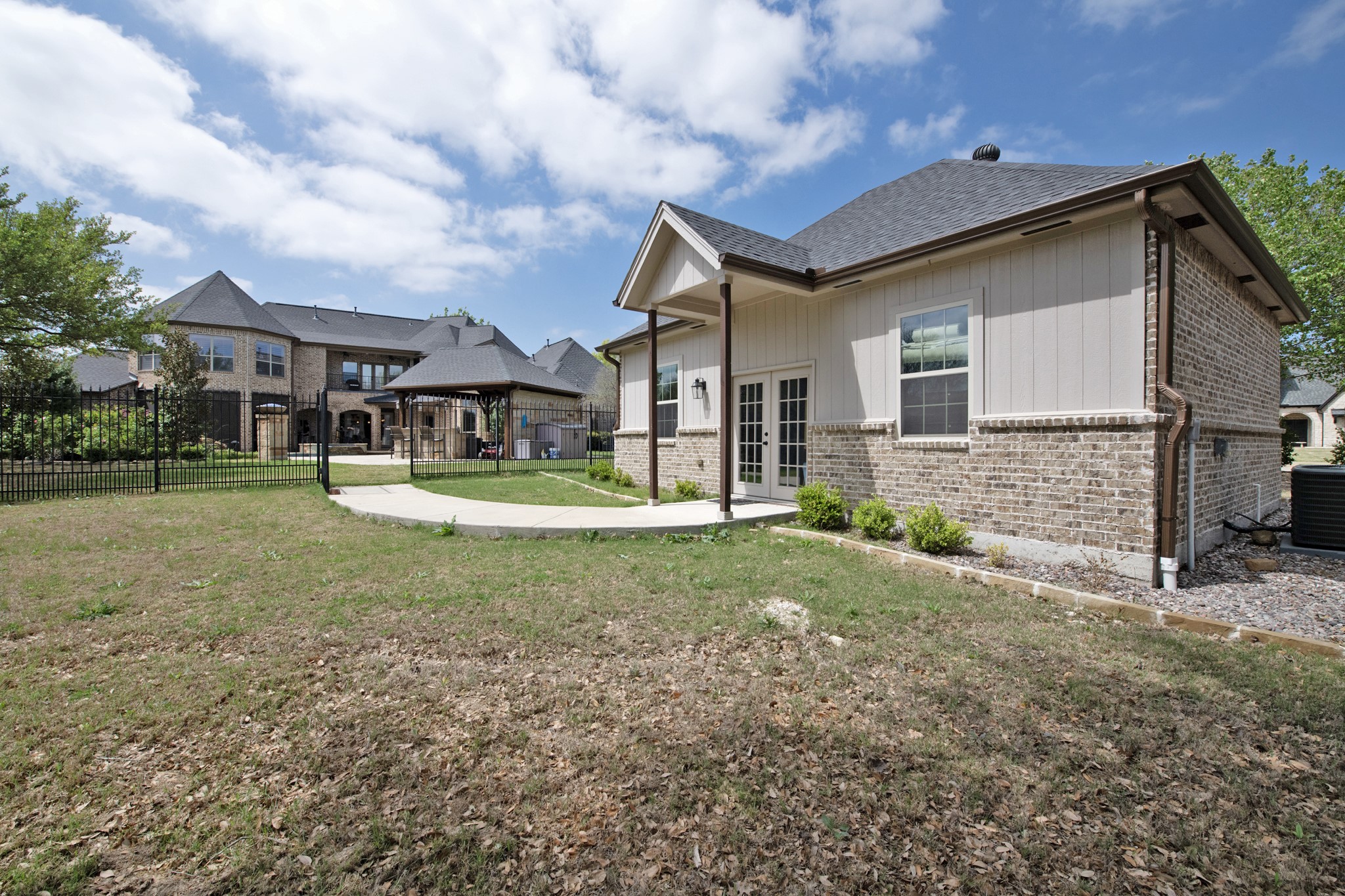 100 Manor Drive Heath TX 75032