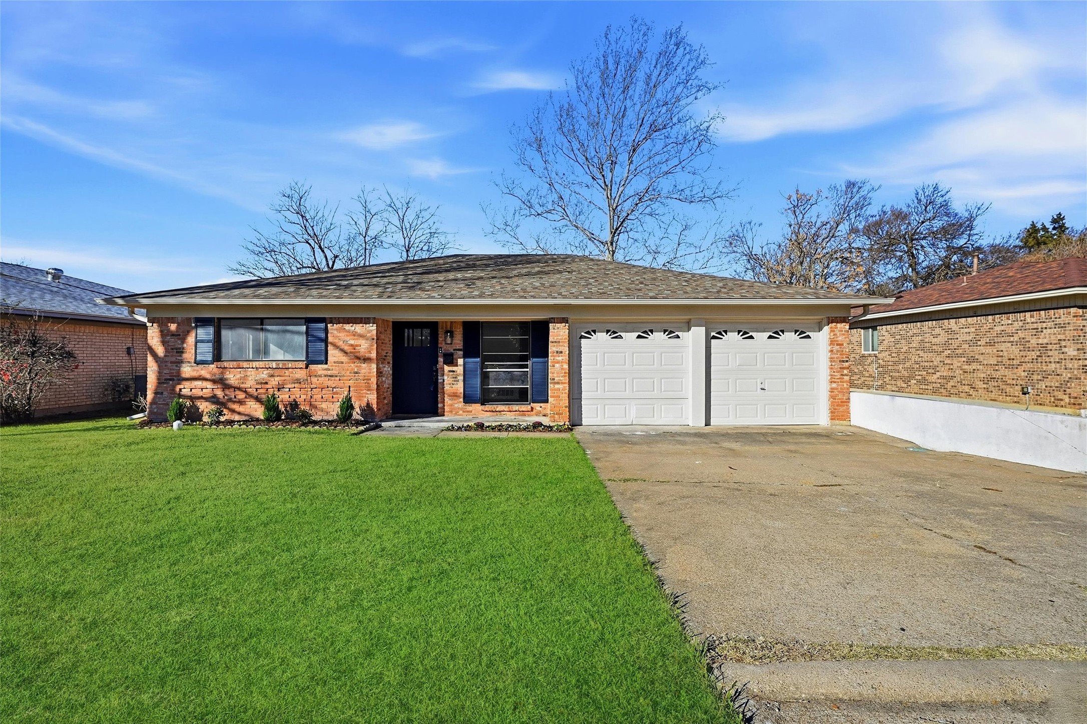 105 N Wood Avenue Denison TX 75020