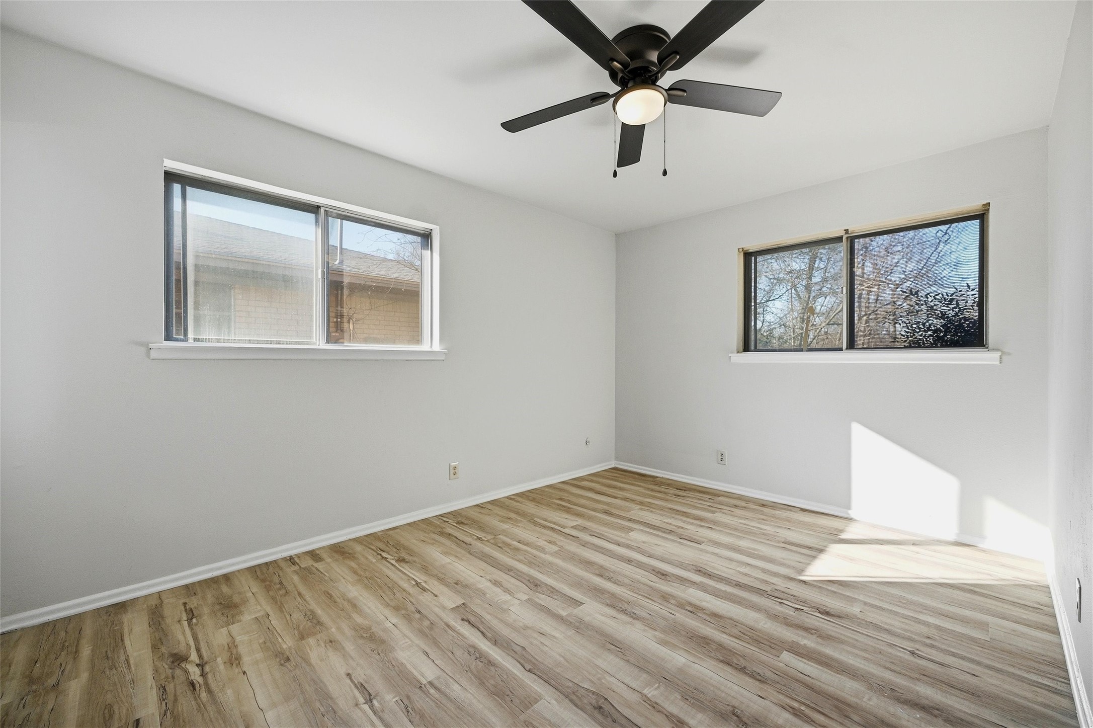 105 N Wood Avenue Denison TX 75020