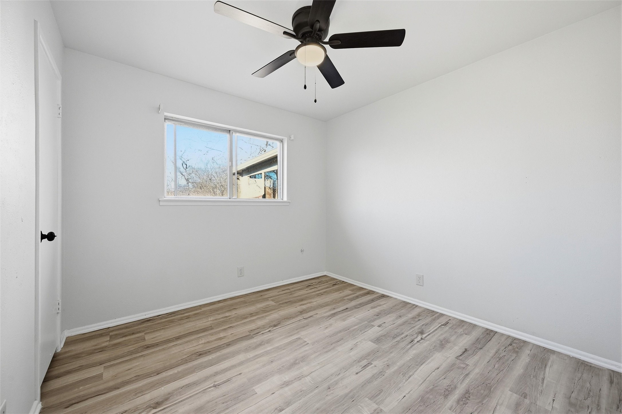 105 N Wood Avenue Denison TX 75020