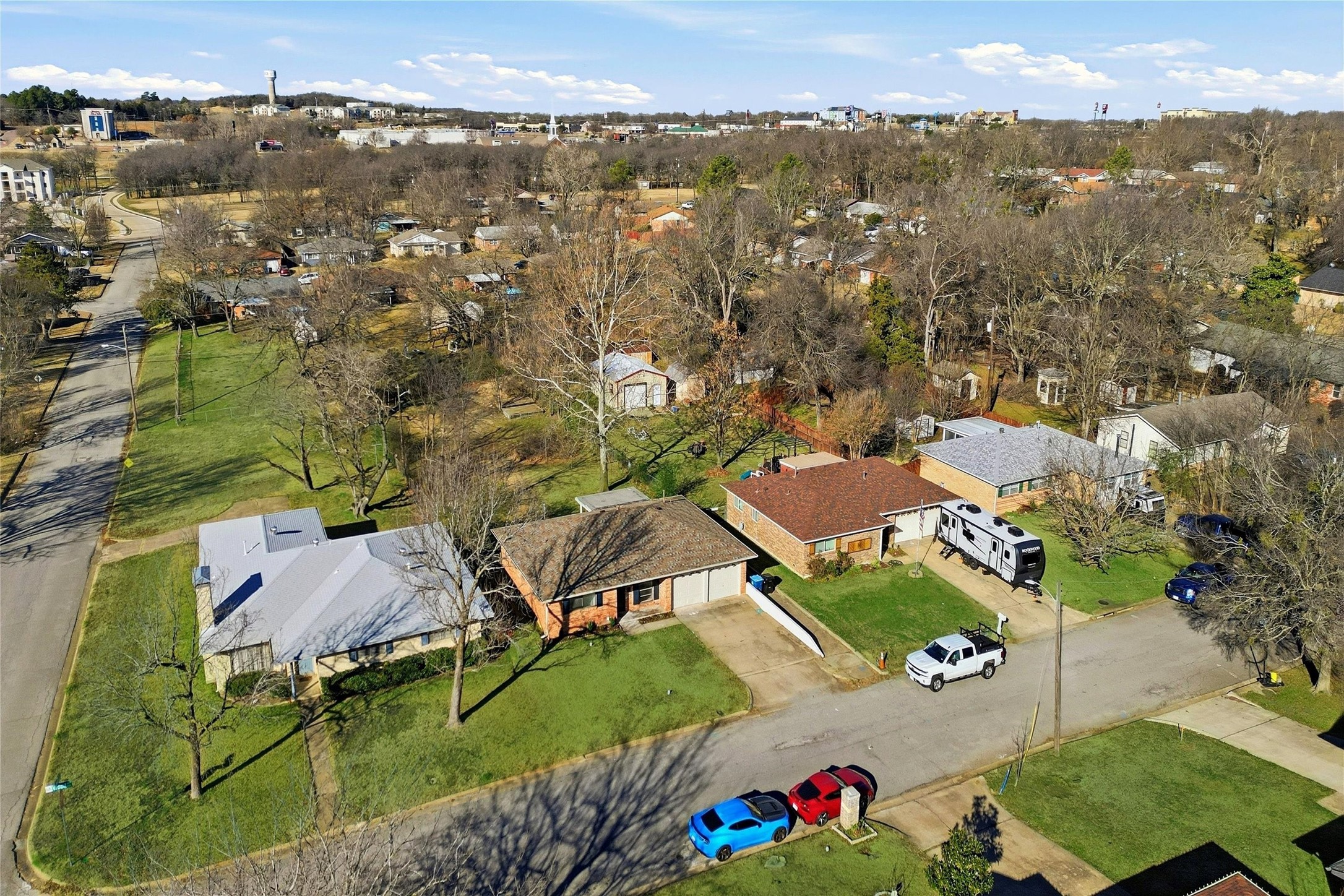 105 N Wood Avenue Denison TX 75020
