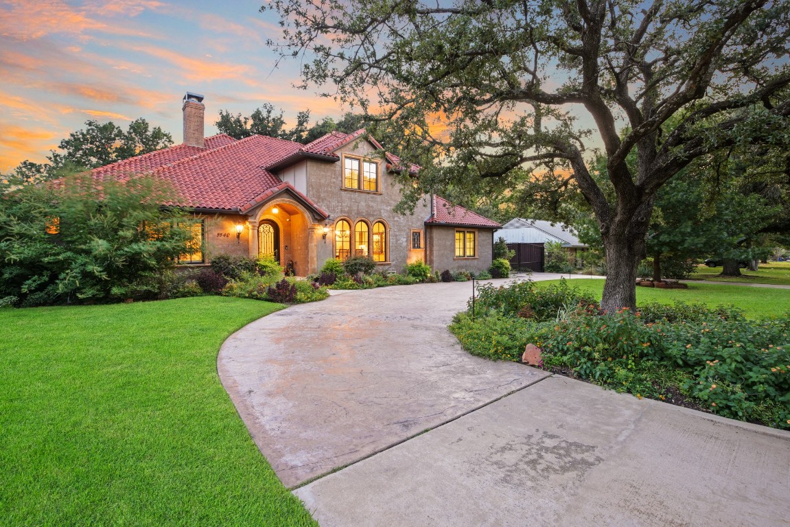 5540 Lindenshire Lane Dallas TX 75230