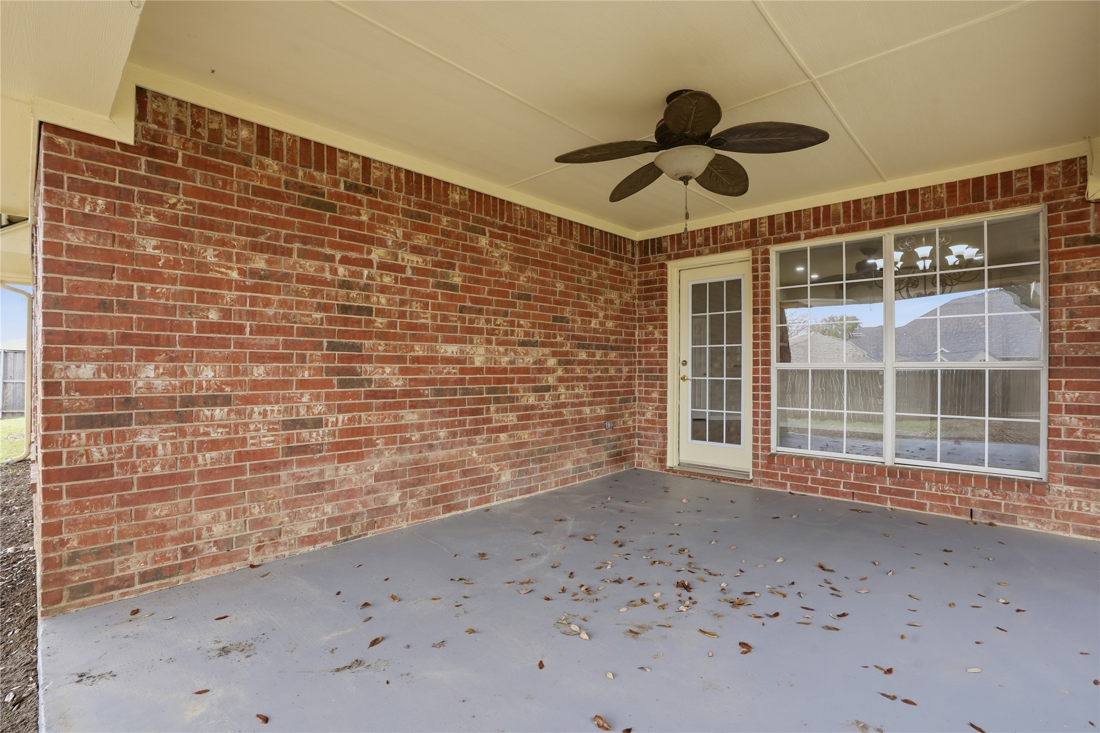 500 Surry Court Saginaw TX 76179