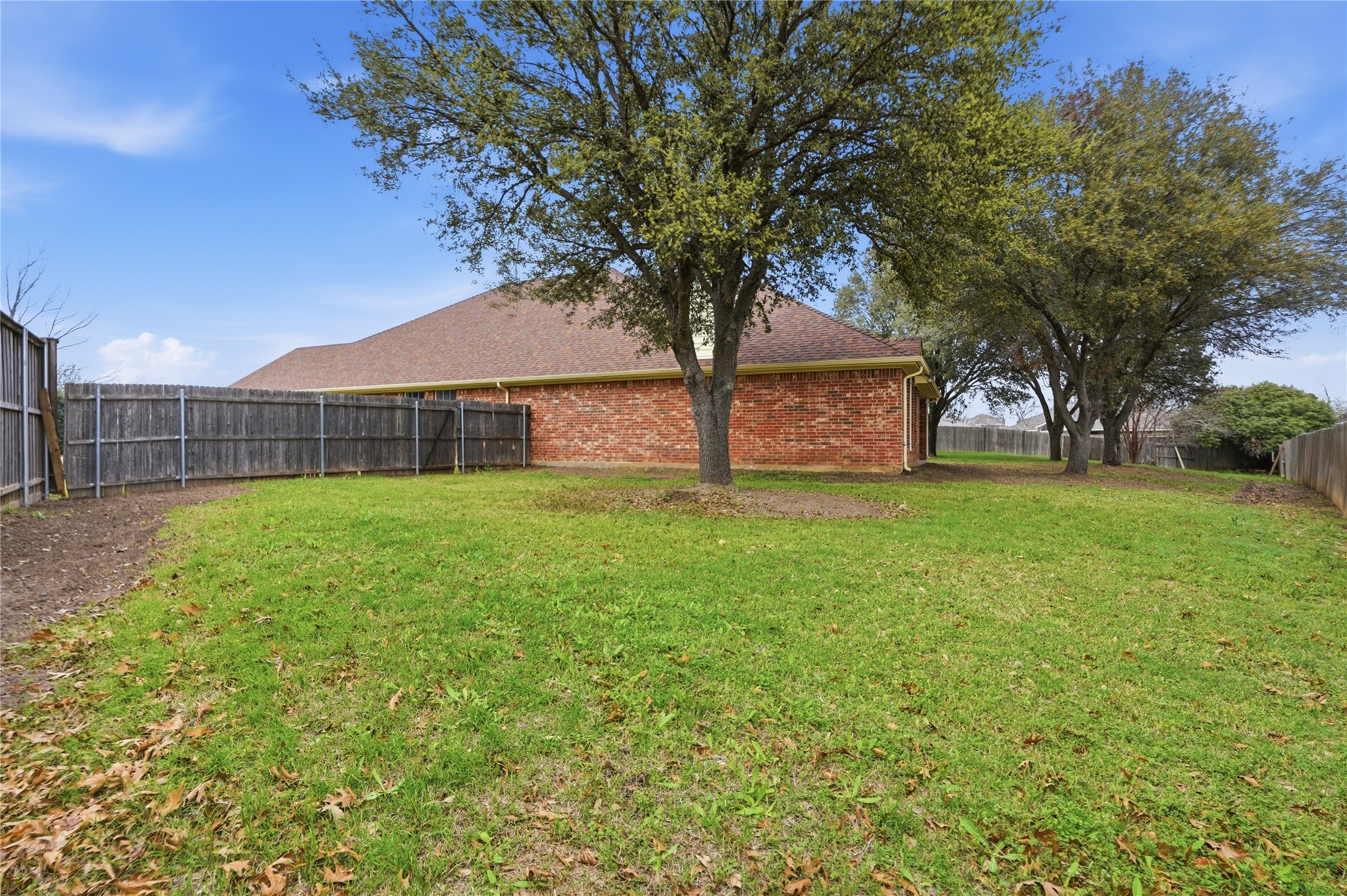 500 Surry Court Saginaw TX 76179