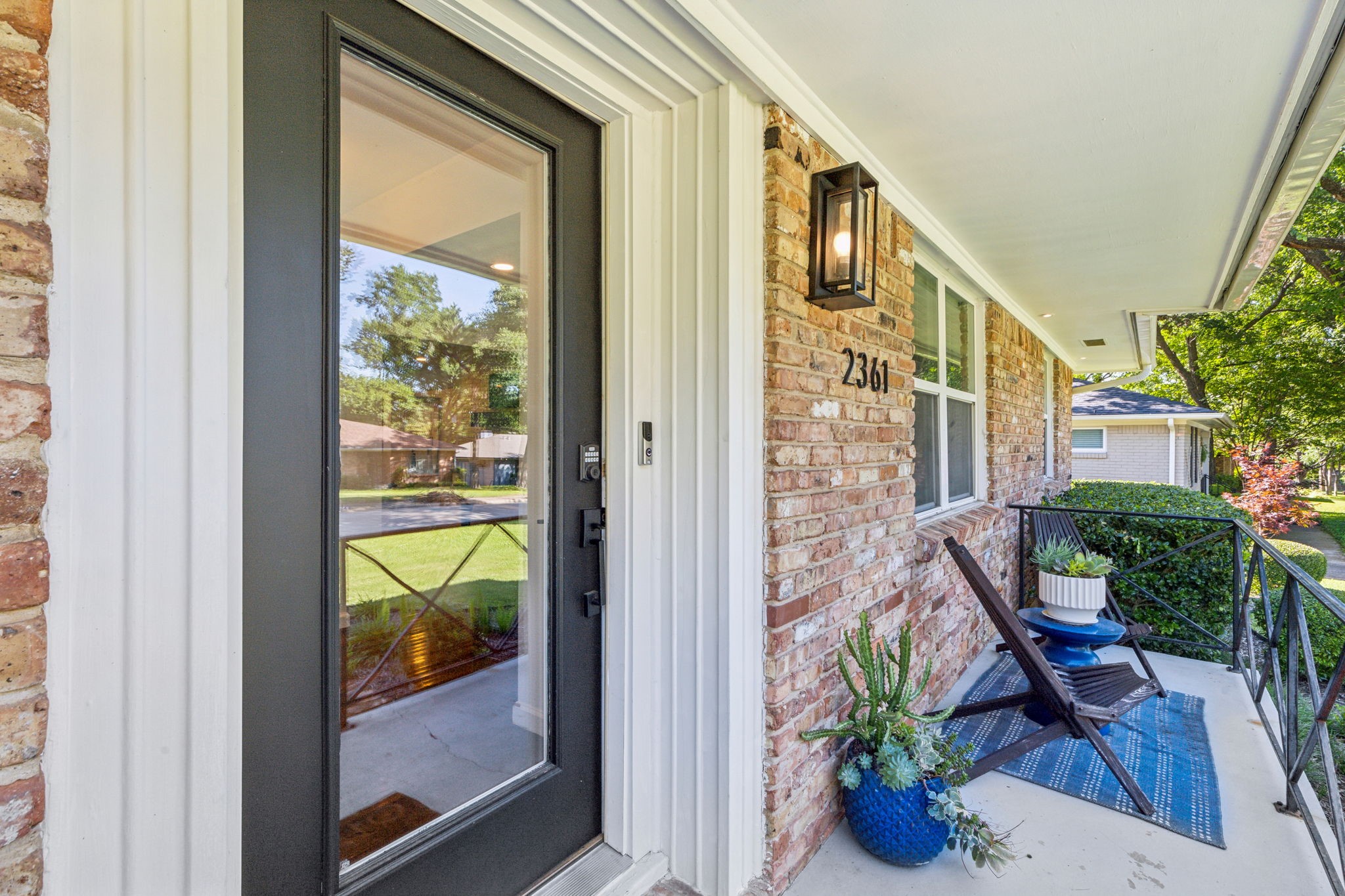 2361 Fenestra Drive Dallas TX 75228