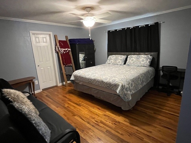 901 E Burnside Street Rotan TX 79546