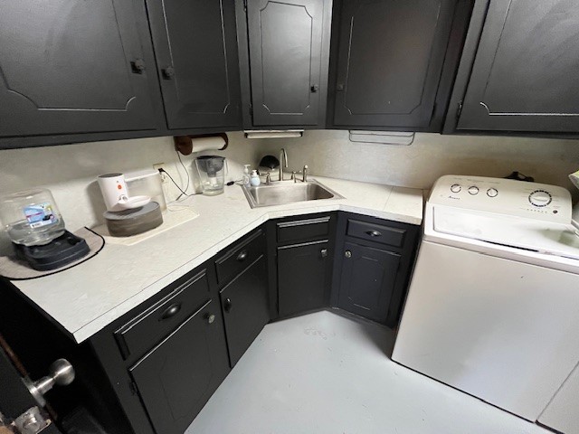 901 E Burnside Street Rotan TX 79546